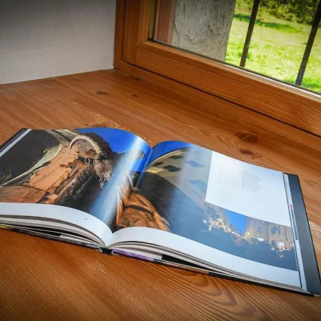 アパート Povillus - Dimora Medievale クアルト